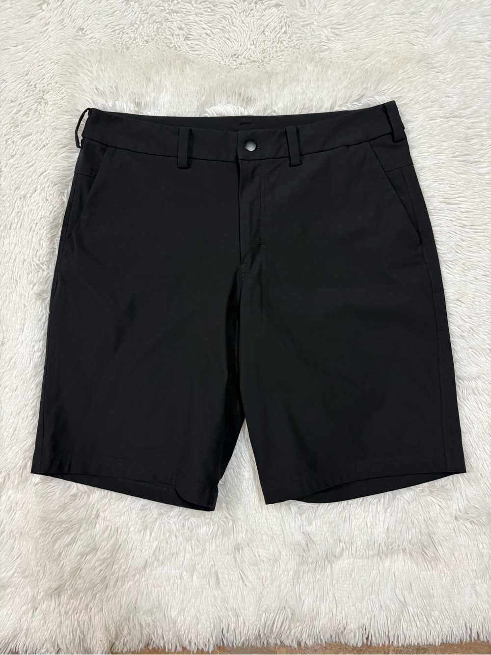 lululemon athletica Men's Black Flat-Front Performance Shorts